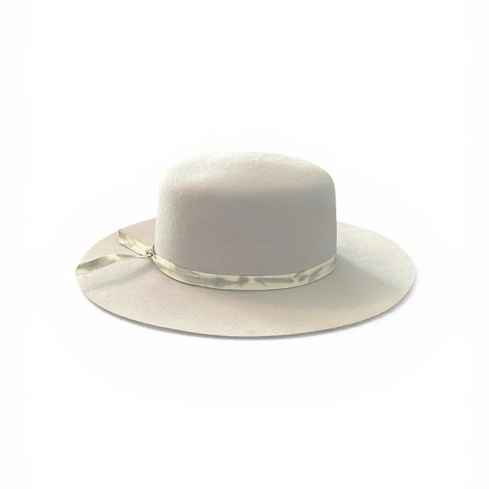 Anthropologie rare Wyeth wool pale lilac boater hat